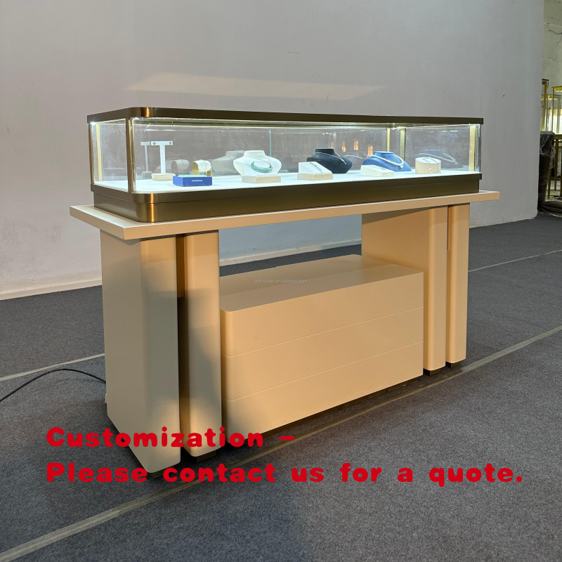Luxury Watch Store - Kasten en displays van roestvrij staal