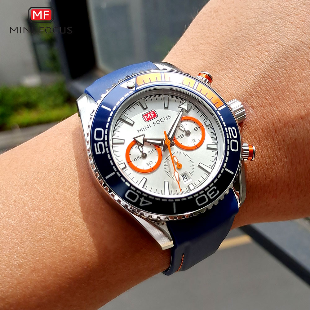 Mini Focus Chronograaf Quartz  - Luxury Watch Omega recensie en prijs