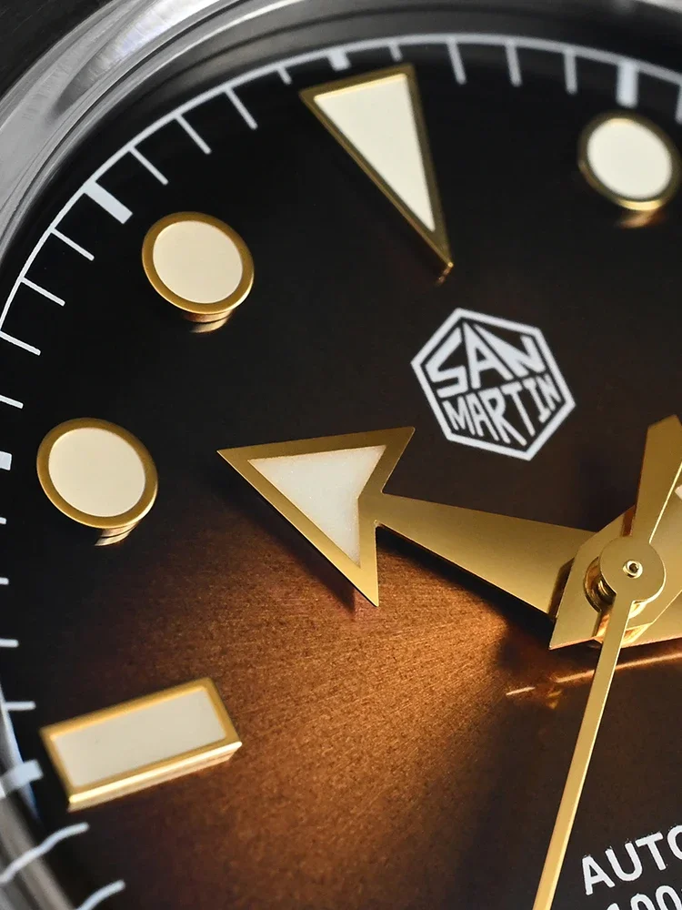 San Martin 39 mm heren sportho - Cloisonne Enamel Dial recensie en prijs